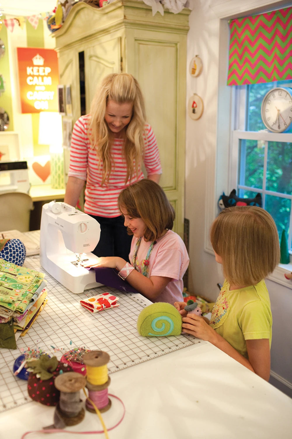 Sewing for Beginners Handy Pocket Guide