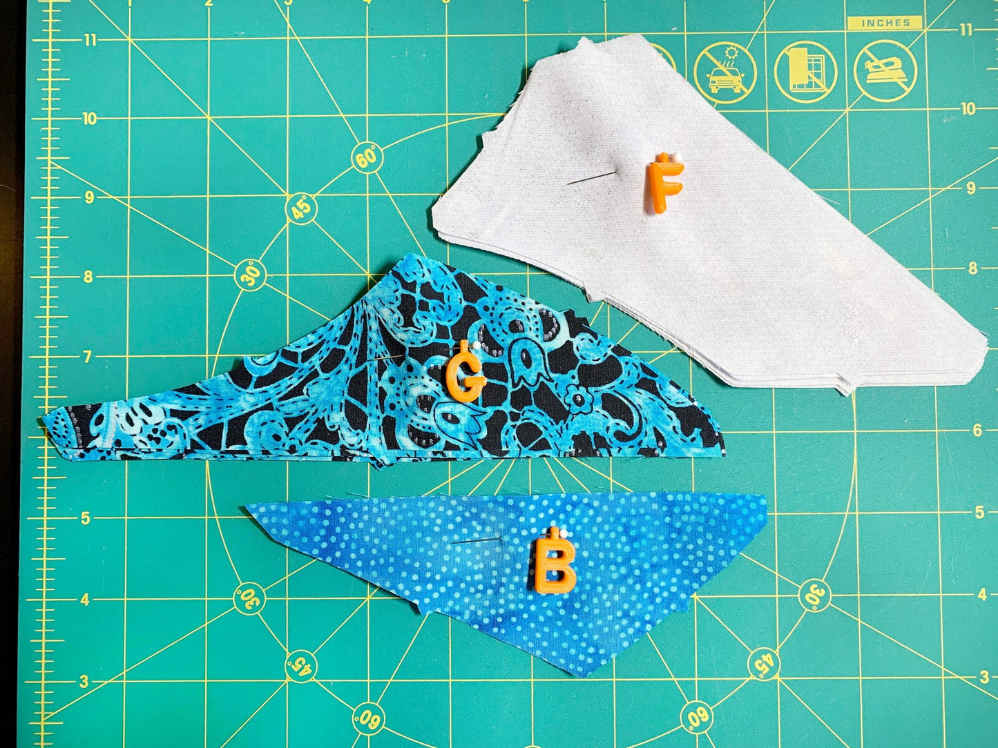 Pinnable Quilt Block Markers - WHITE , sewing and fabric marking