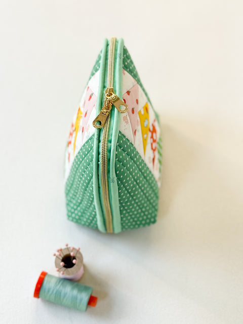 Flying Geese Pouch Trio Bag Pattern – project example 3