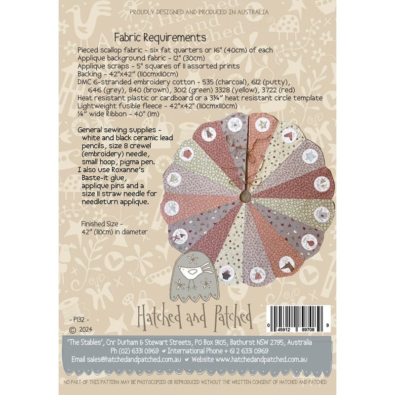 Around For Christmas Tree Skirt Pattern - Everything Fabric