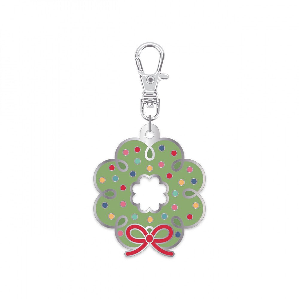 Lori Holt Enamel Happy Charm - Wreath - Everything Fabric