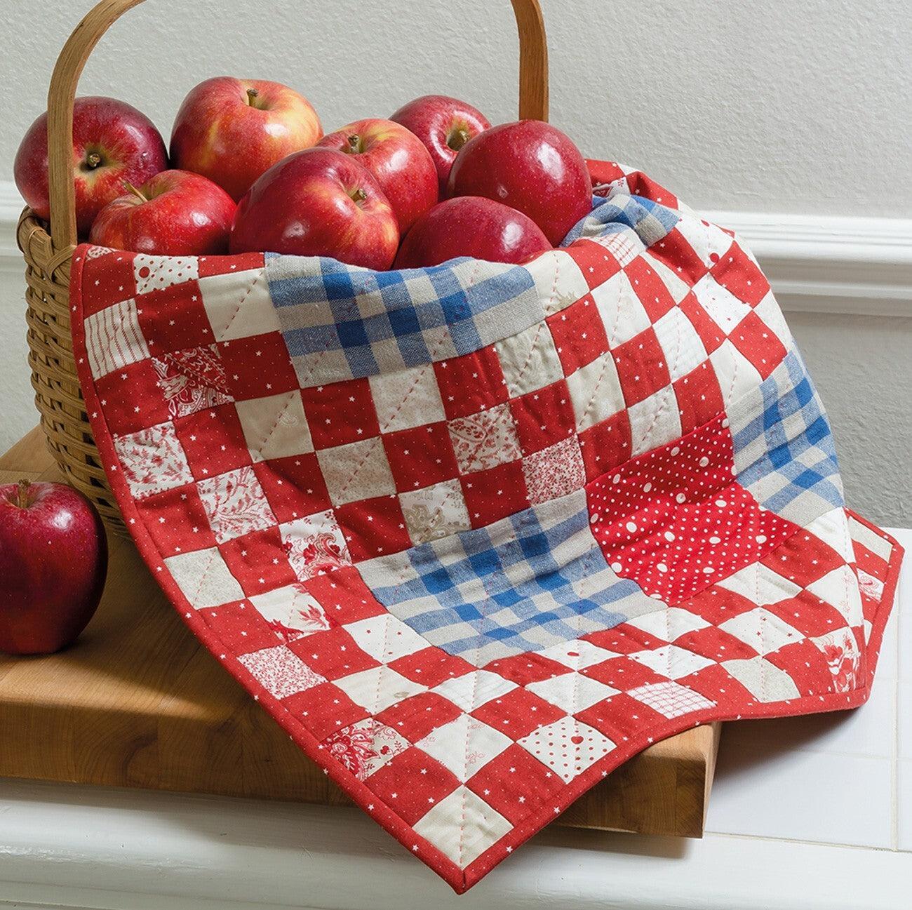 Moda All-Stars - Lucky Charm Quilts Book , quilting and craft projects