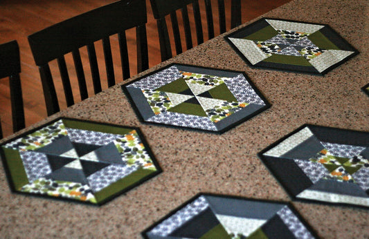 Hexie Placemats x6 Pattern , quilting and craft projects