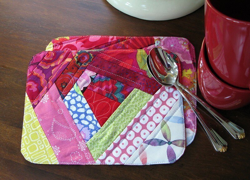 Wonky Mug Rug Pattern from Cut Loose Press , quilting and craft projects