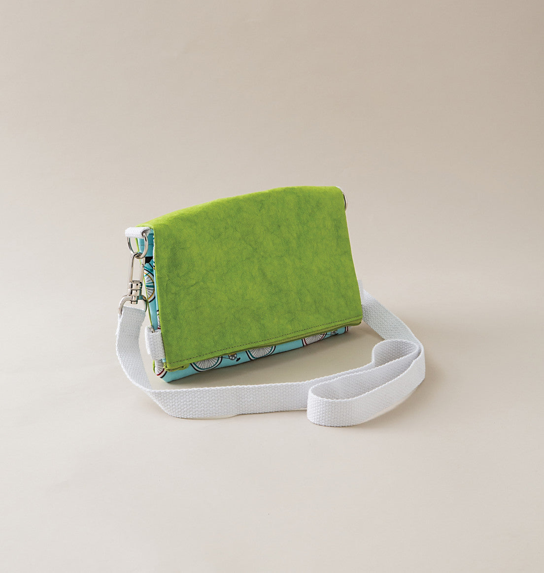 Sew Kraft-Tex Bags book by Betsy La Honta Gailen Runge – book preview 1