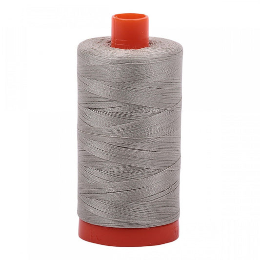 Mako Cotton Thread Solid Light Grey for patchwork, quilting and sewing
