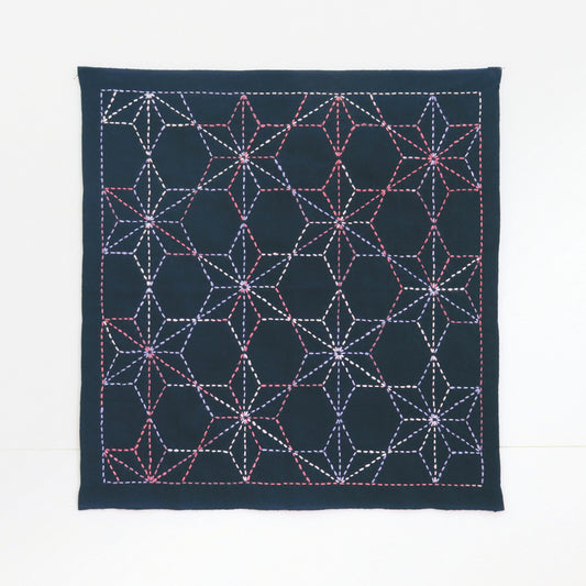 Hana Fukin Sashiko Sampler Kit Tobi Asanoha Navy , piecing and stitching