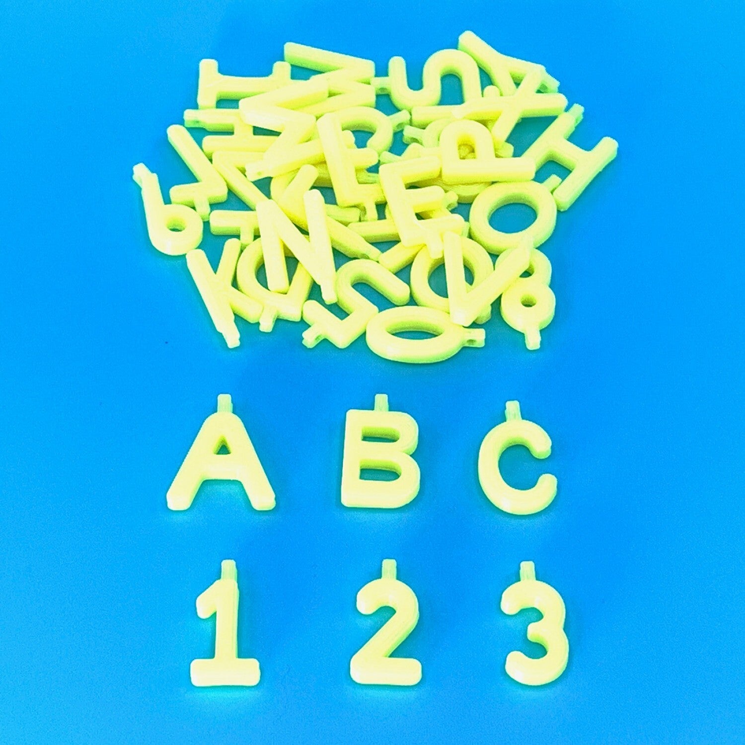 Pinnable Quilt Block Markers - YELLOW , sewing and fabric marking