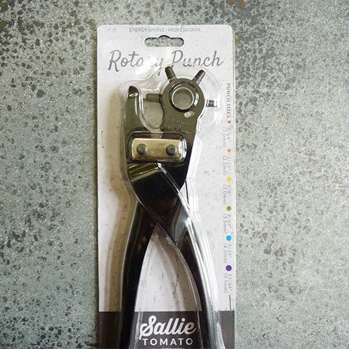 Deluxe Rotary Punch sewing and quilting product