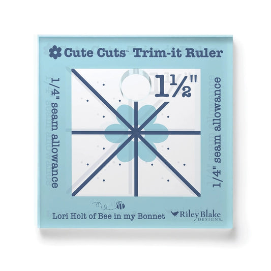Lori Holt Cute Cuts Trim-it Ruler 38 mm x 38 mm for precise cutting, marking and patchwork