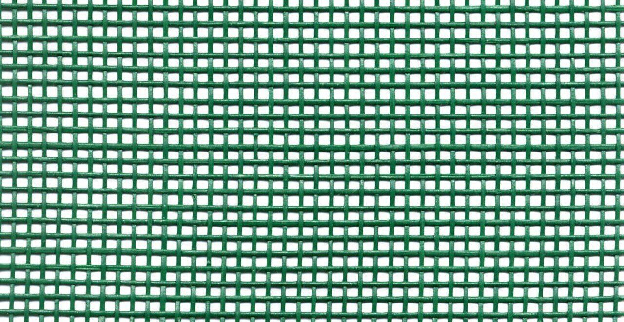 Vinyl Mesh - Black (36 x 457 mm) for bag making, sewing and craft projects