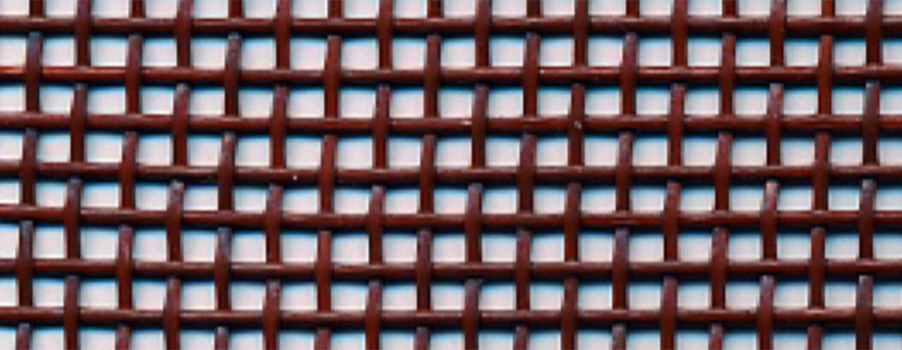 Vinyl Mesh - Black (36 x 457 mm) for bag making, sewing and craft projects