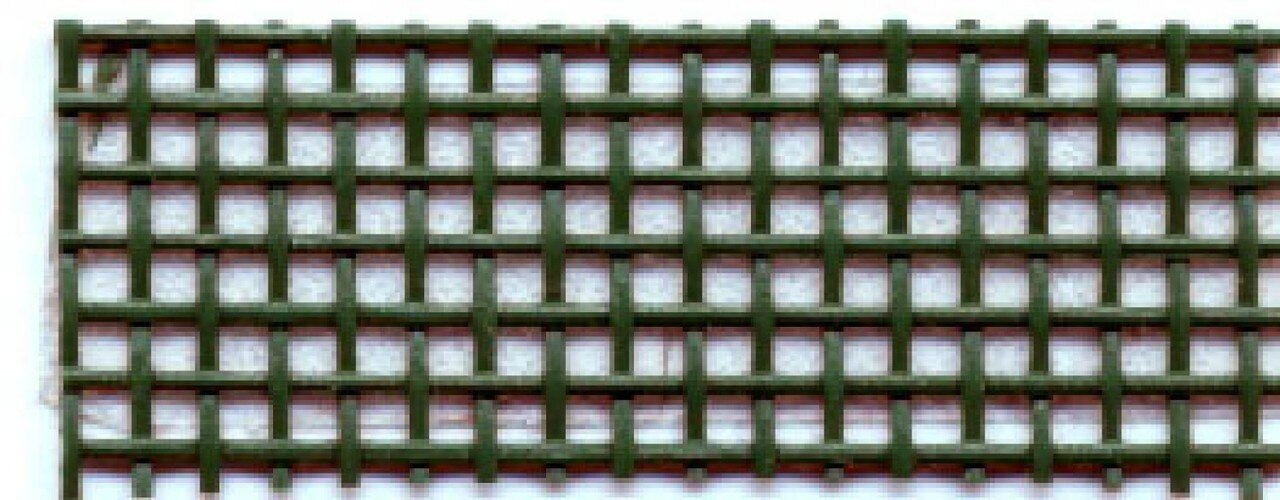 Vinyl Mesh - Black (36 x 457 mm) for bag making, sewing and craft projects
