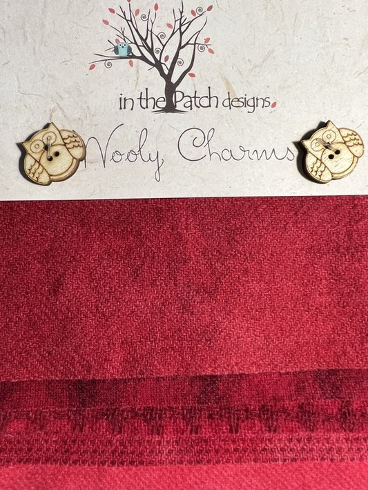 Wooly Charms Christmas Red 127 mm x 127 mm - 5pc sewing and quilting product