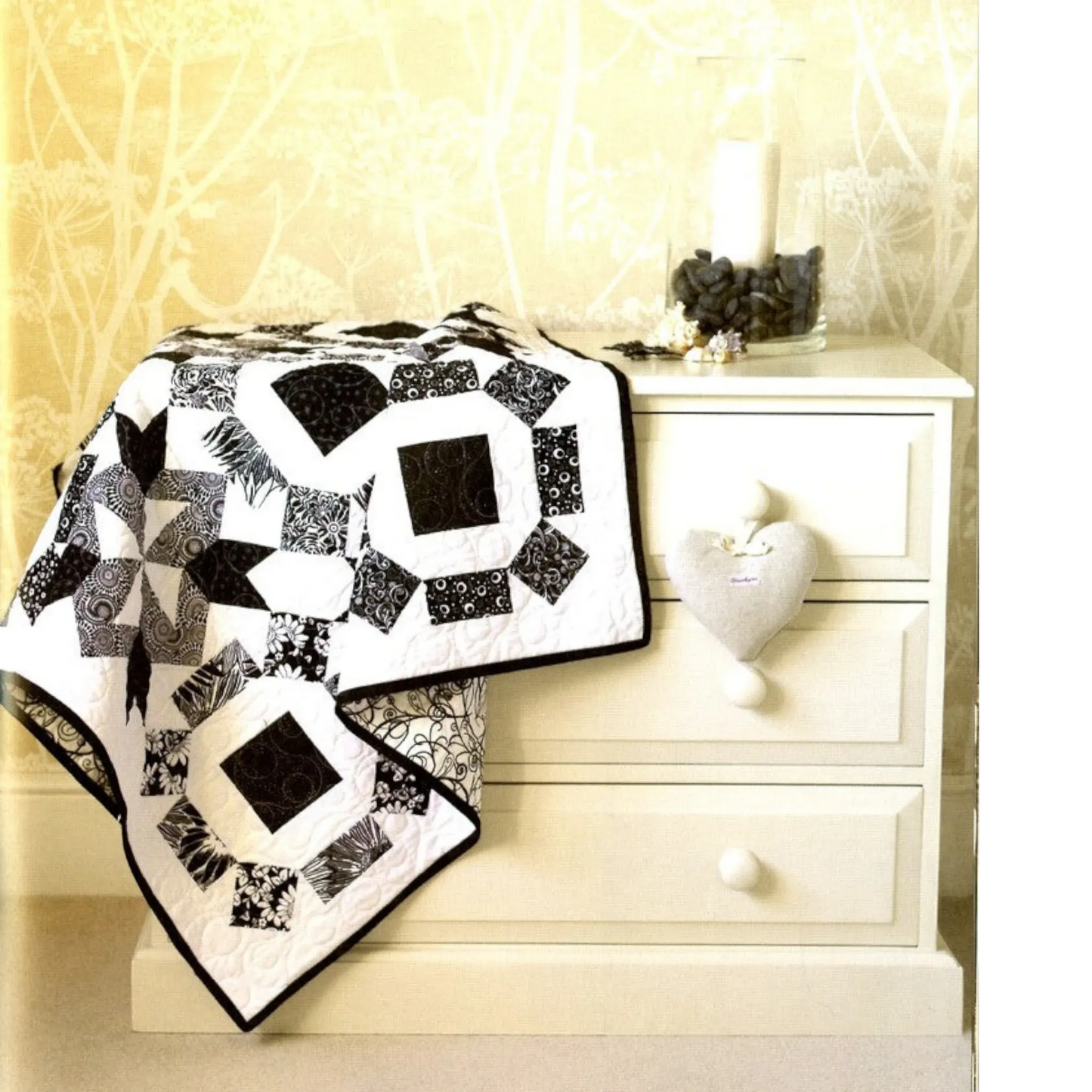 Jelly Roll Sampler Quilts Book for patchwork, quilting and sewing