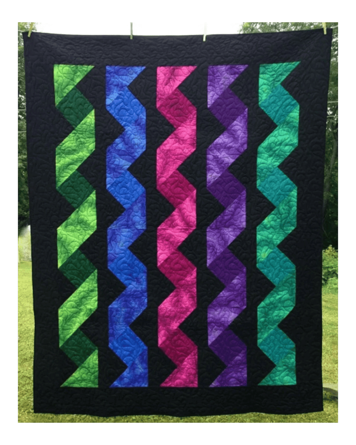 Cascading Ribbons Quilt Pattern - Everything Fabric