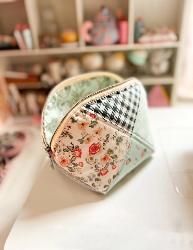 Criss Cross Pouch Set Pattern - Everything Fabric