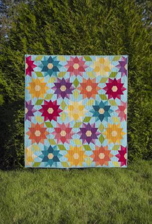 Dancing Dahlias Quilt Pattern - Everything Fabric