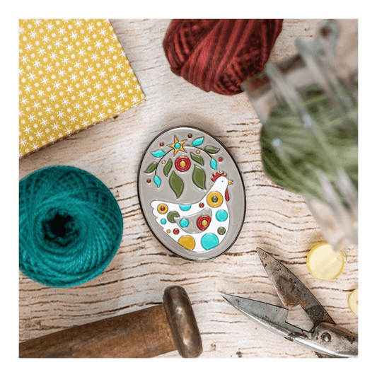 Henny Penny Enamel Minder - Everything Fabric