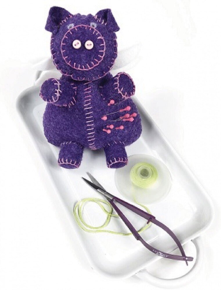 Penelope Pig Pincushion Pattern - Everything Fabric