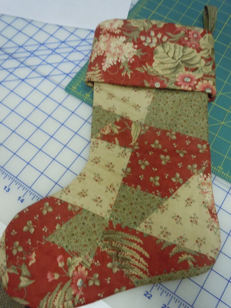 Quilted Patchwork Stocking Pattern - Everything Fabric