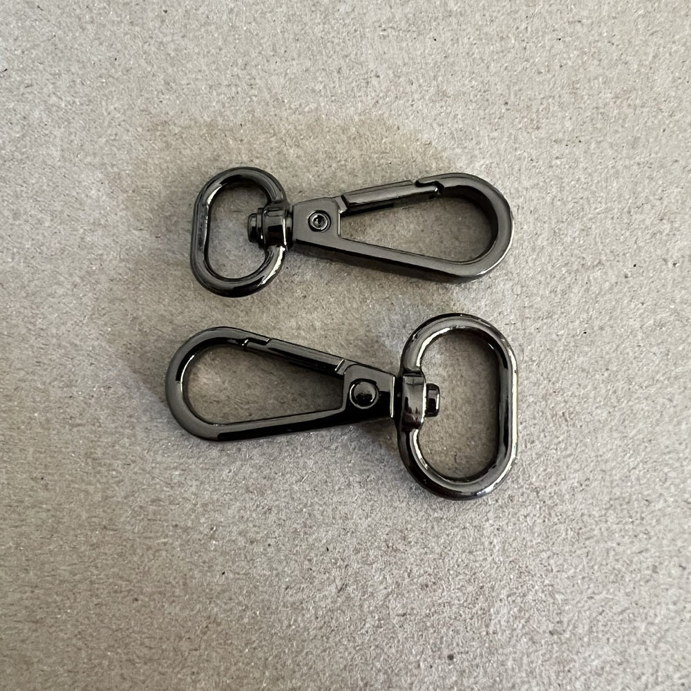 Swivel Hooks - 20 mm throat - Everything Fabric
